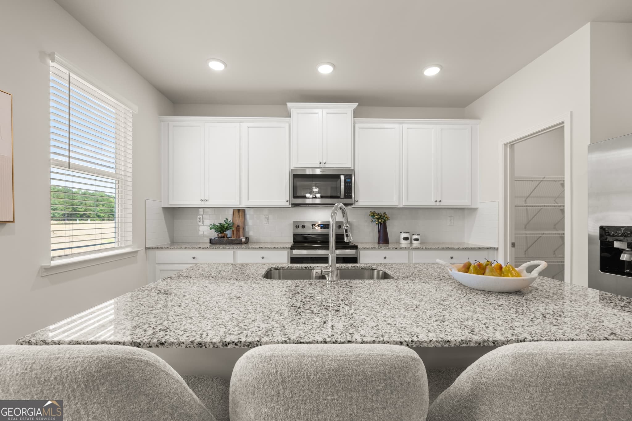 4 bedroom, 2.5 bathroom, 2,506 sq ft single family residence for sale at 1796 Kingsmere Run Drive LOT 10, Loganville, GA 30052 — photo 8