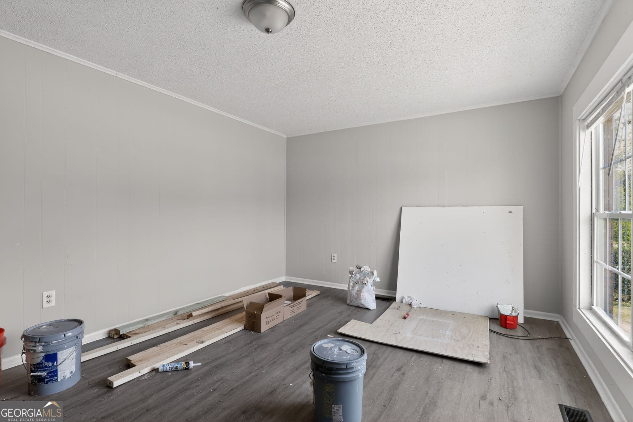 3 bedroom, 1.5 bathroom, 1,000 sq ft single family residence under contract at 2436 N Carolina Avenue, Augusta, GA 30906 — photo 2