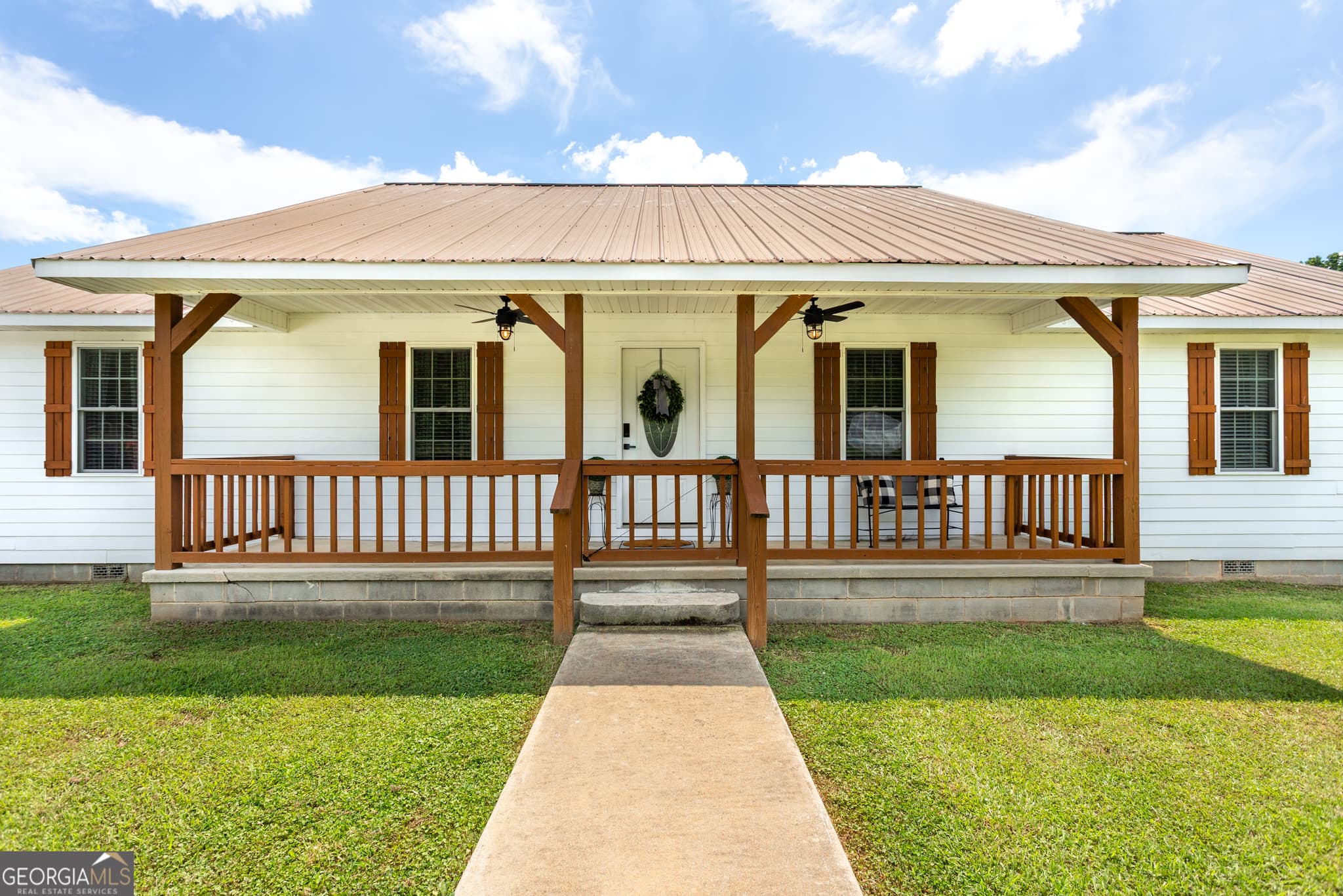 4 bedroom, 3 bathroom, 1,920 sq ft single family residence for sale at 110 Windmill Road, Ashland, AL 36251 — photo 3
