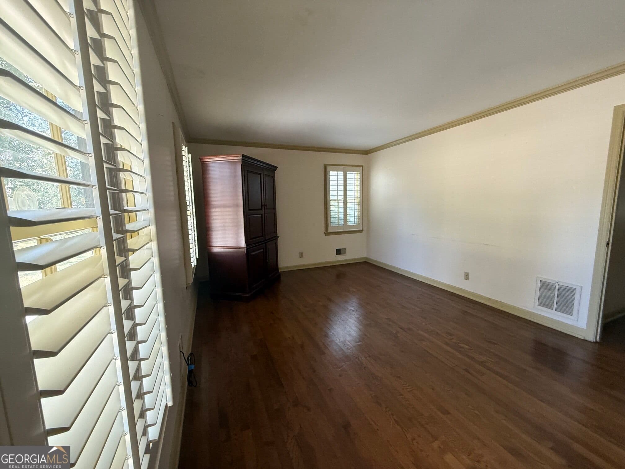 4 bedroom, 3 bathroom, 2,750 sq ft single family residence for sale at 813 S Green Street, Thomaston, GA 30286 — photo 4