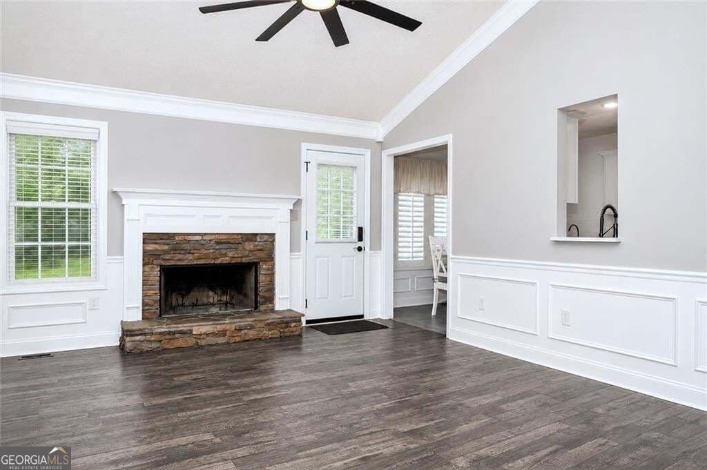 3 bedroom, 3 bathroom, 2,338 sq ft single family residence for sale at 114 Waterbury Lane, Braselton, GA 30517 — photo 5
