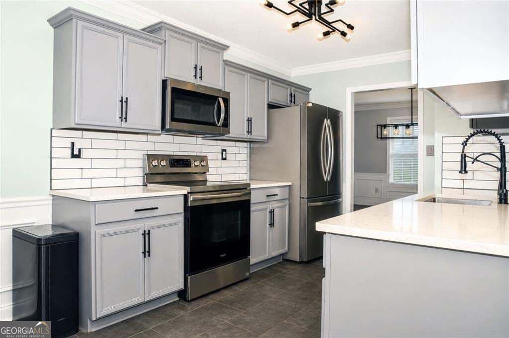 3 bedroom, 3 bathroom, 2,338 sq ft single family residence for sale at 114 Waterbury Lane, Braselton, GA 30517 — photo 9