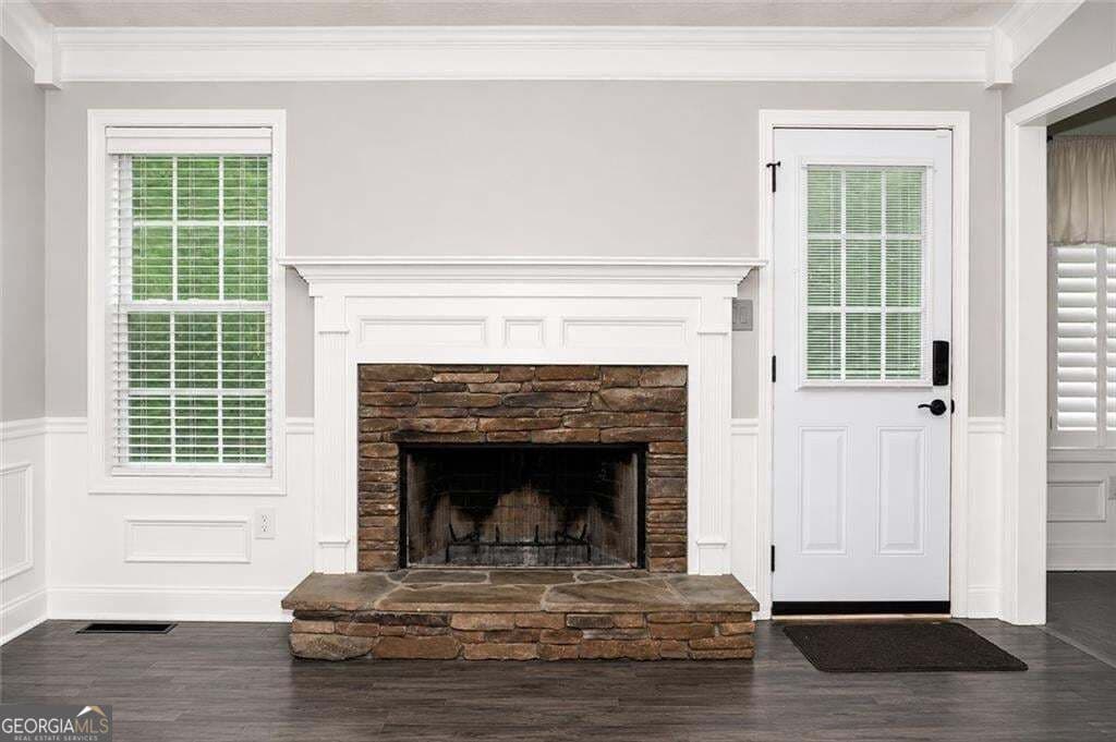 3 bedroom, 3 bathroom, 2,338 sq ft single family residence for sale at 114 Waterbury Lane, Braselton, GA 30517 — photo 4