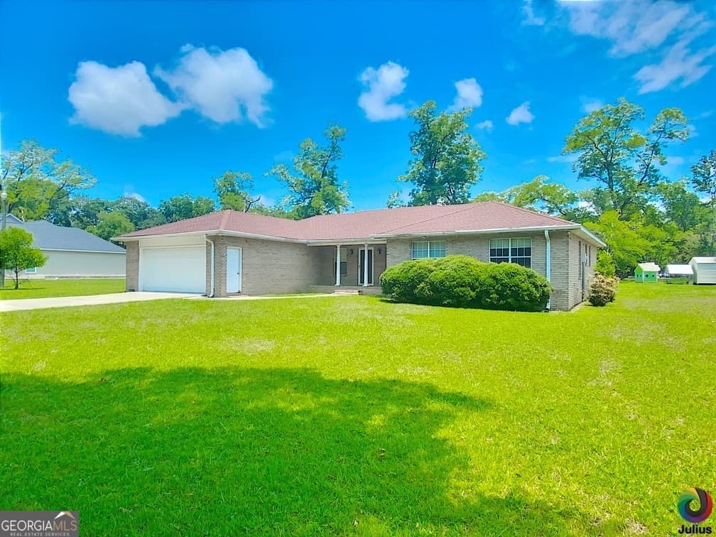 3 bedroom, 2.5 bathroom, 2,028 sq ft single family residence sold at 267 Ann Arbor Way, Claxton, GA 30417