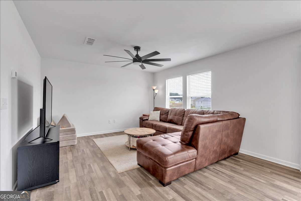 4 bedroom, 2.5 bathroom, 2,192 sq ft single family residence for sale at 600 Tudor Street, Kingston, GA 30145 — photo 5