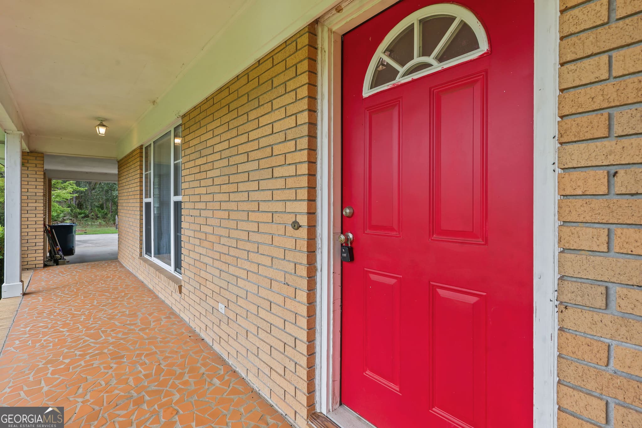 3 bedroom, 2 bathroom, 1,592 sq ft single family residence under contract at 1641 Spring Grove Road, Jesup, GA 31545 — photo 6