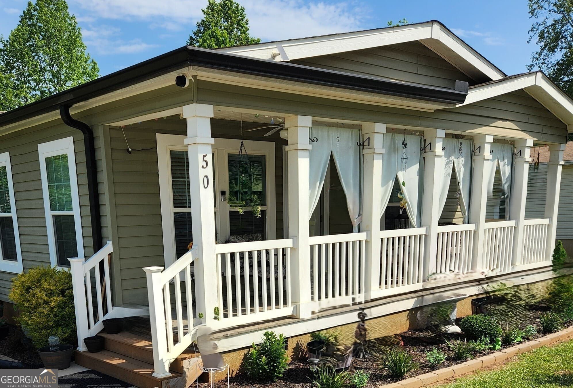 3 bedroom, 2 bathroom, 1,296 sq ft manufactured home,single family residence for sale at 50 Meadow View Street, Newnan, GA 30263