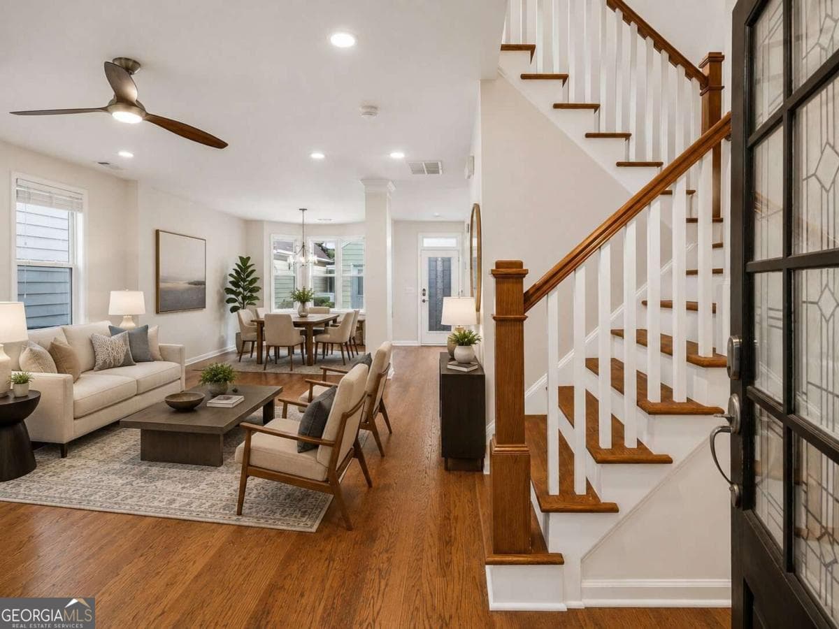 3 bedroom, 2.5 bathroom, 2,012 sq ft single family residence for rent at 1668 Habershal Road 28, Atlanta, GA 30318 for $3,200 a month — photo 9