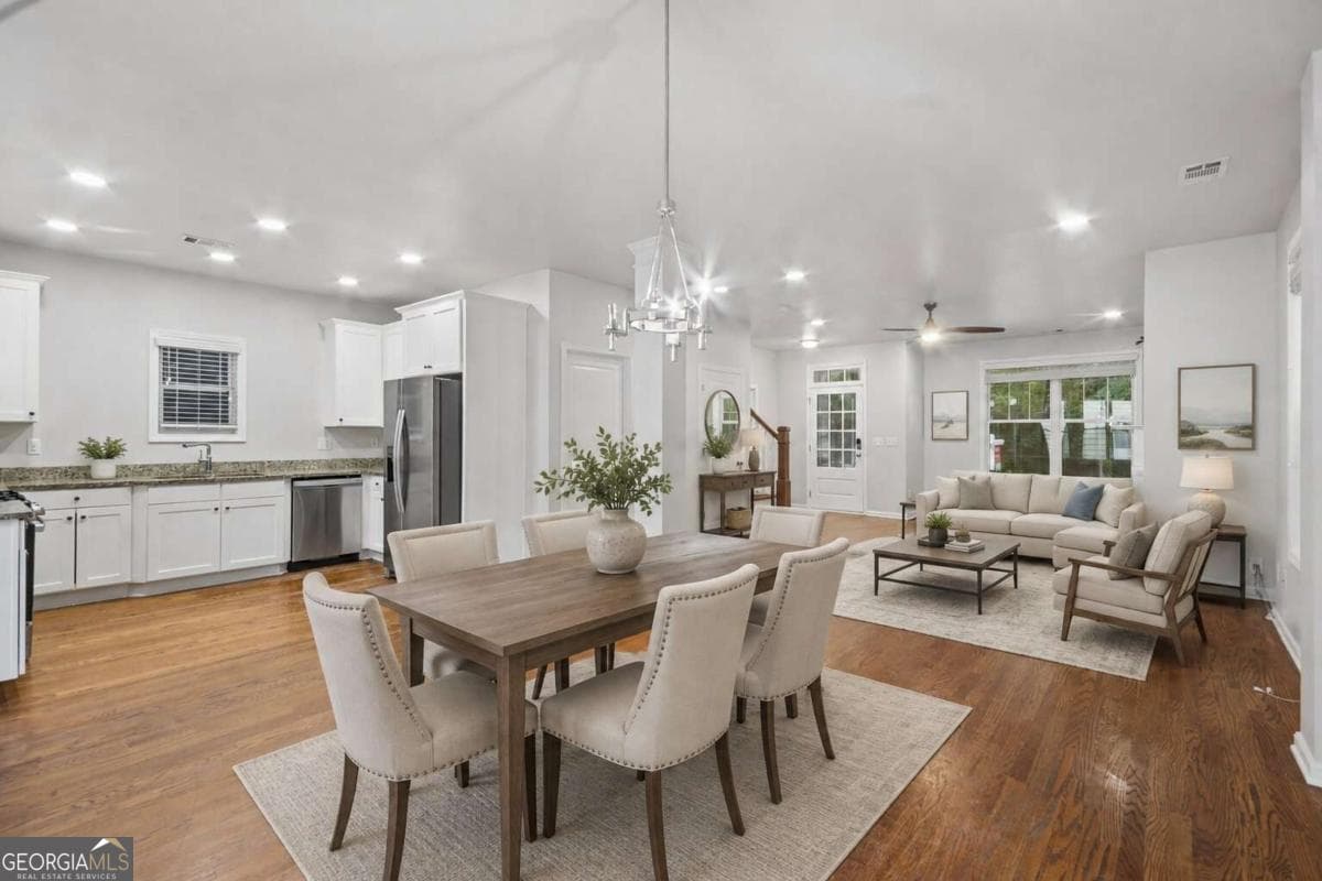 3 bedroom, 2.5 bathroom, 2,012 sq ft single family residence for rent at 1668 Habershal Road 28, Atlanta, GA 30318 for $3,200 a month — photo 10