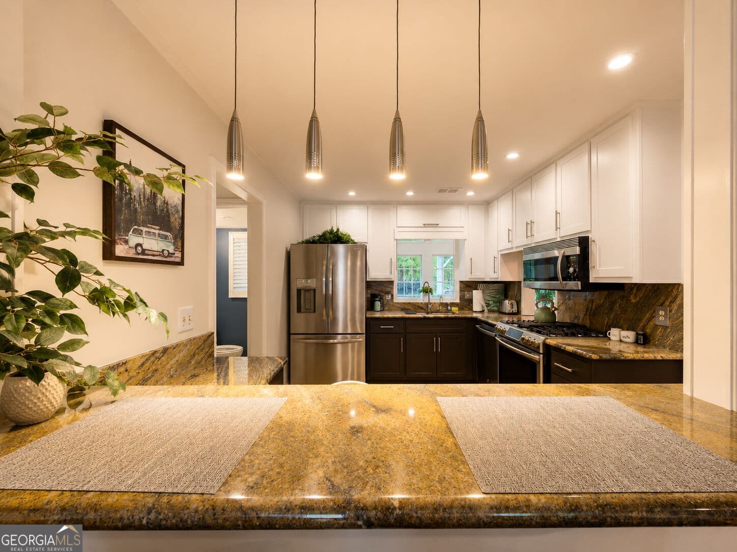 3 bedroom, 2.5 bathroom, 2,550 sq ft single family residence for sale at 110 Shadowood Lane, Peachtree City, GA 30269 — photo 10