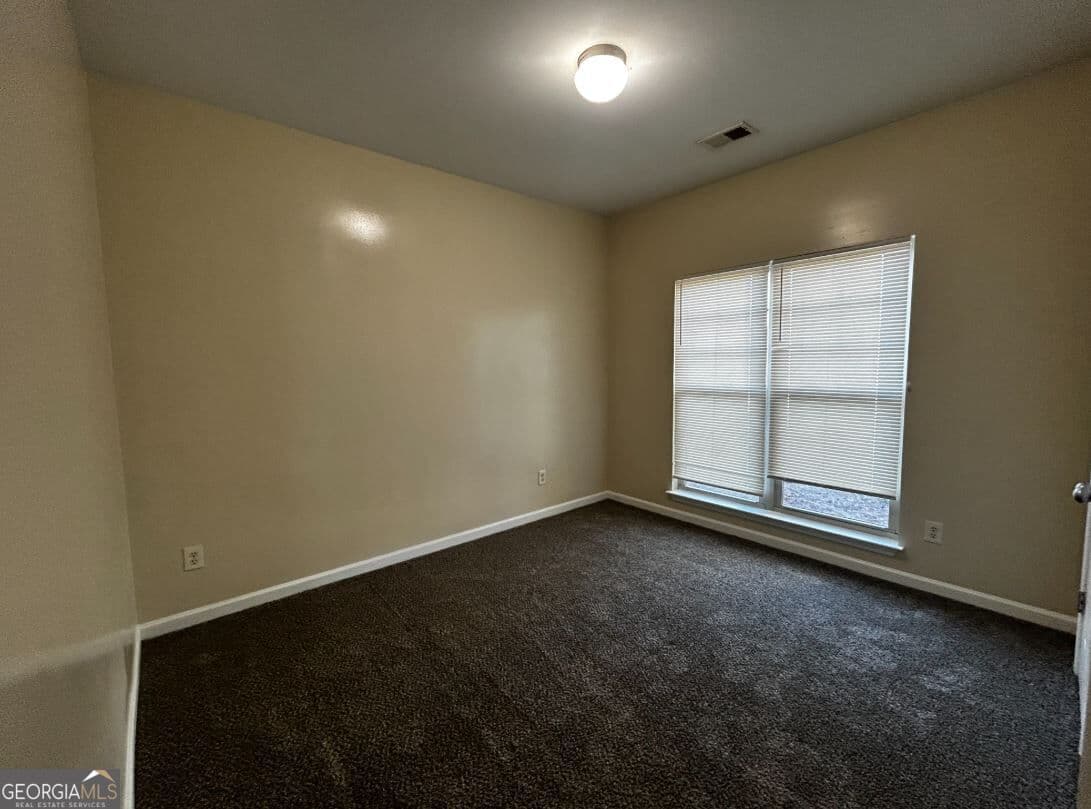 2 bedroom, 2 bathroom single family residence for rent at 14 Towncreek Lane, Adairsville, GA 30103 for $1,200 a month — photo 5