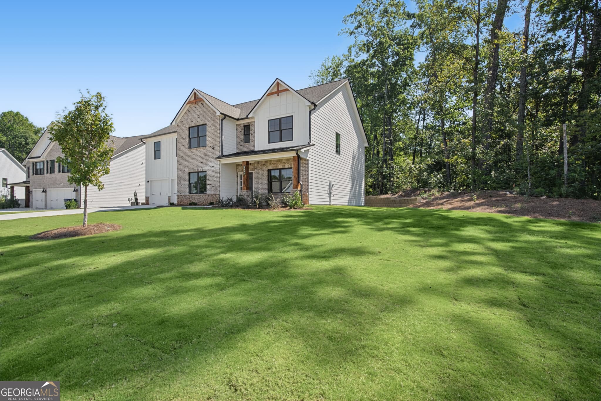 5 bedroom, 4 bathroom single family residence for sale at 4684 Cooling Water Circle, Powder Springs, GA 30127 — photo 2