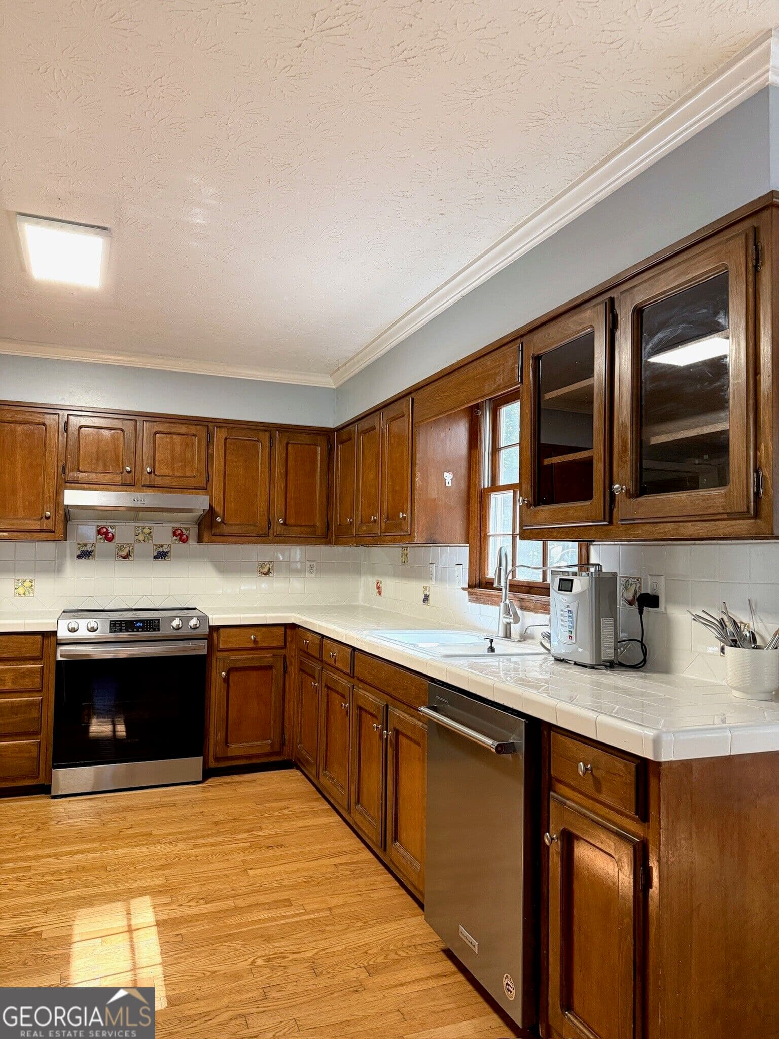 5 bedroom, 2.5 bathroom, 2,138 sq ft single family residence for rent at 1900 Federal Court, Lawrenceville, GA 30044 for $2,400 a month — photo 6