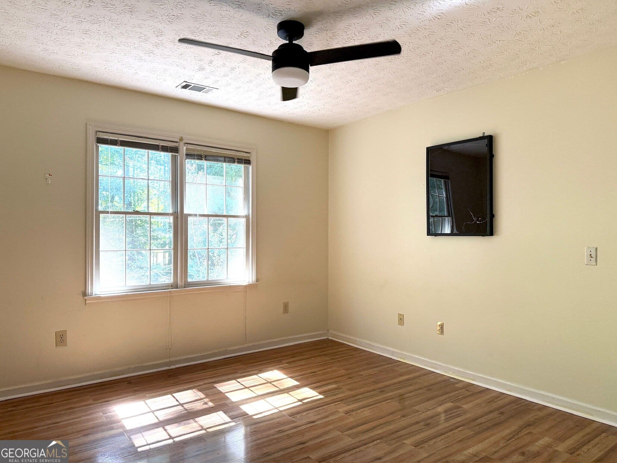 5 bedroom, 2.5 bathroom, 2,138 sq ft single family residence for rent at 1900 Federal Court, Lawrenceville, GA 30044 for $2,400 a month — photo 8