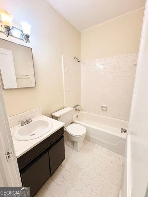 1 bedroom, 1 bathroom, 1,120 sq ft condominium for rent at 71 Maddox Drive 10, Atlanta, GA 30309 for $1,400 a month — photo 6