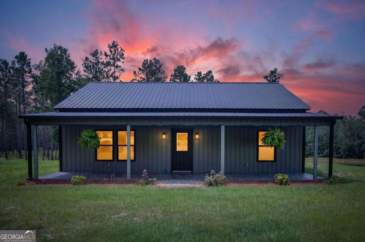 2 bedroom, 2 bathroom, 1,200 sq ft single family residence for sale at 660 Old Manassas Foy Road, Register, GA 30452