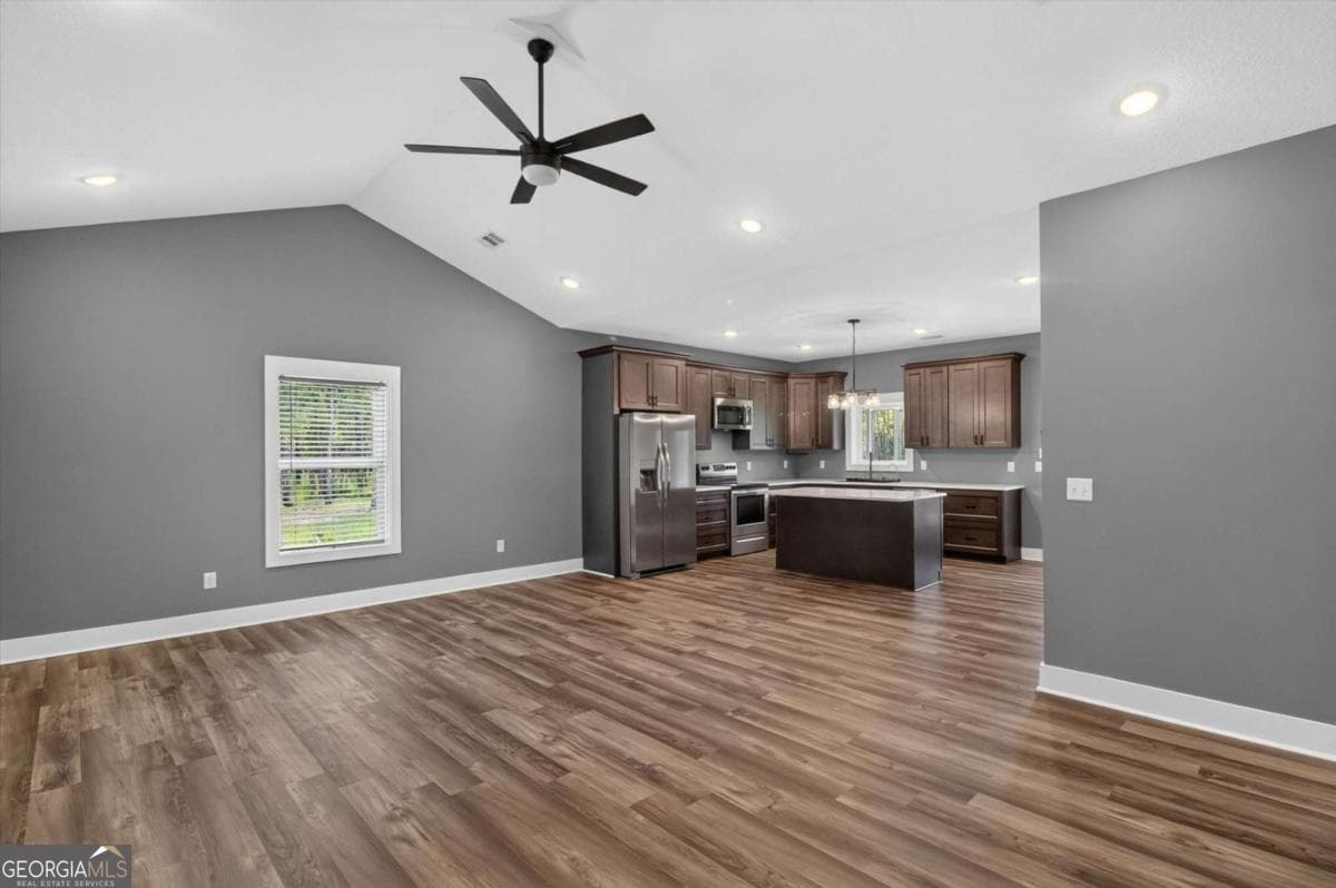 2 bedroom, 2 bathroom, 1,200 sq ft single family residence for sale at 660 Old Manassas Foy Road, Register, GA 30452 — photo 9
