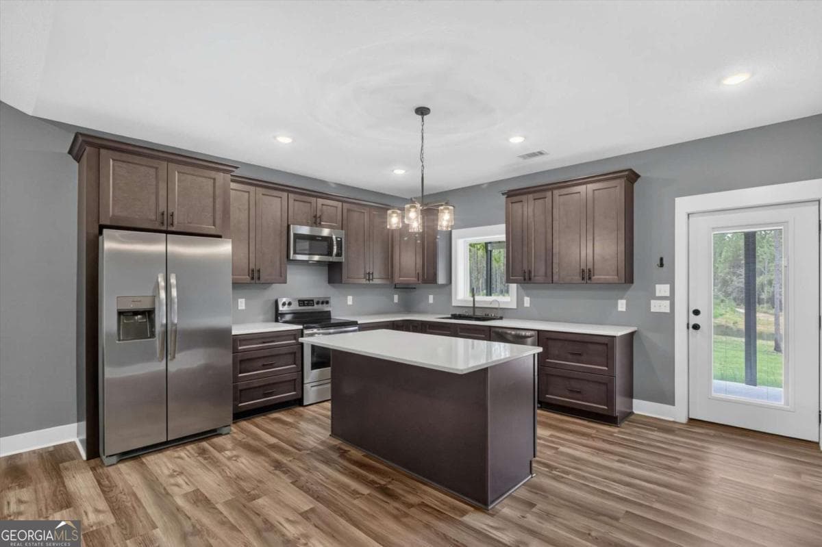 2 bedroom, 2 bathroom, 1,200 sq ft single family residence for sale at 660 Old Manassas Foy Road, Register, GA 30452 — photo 10