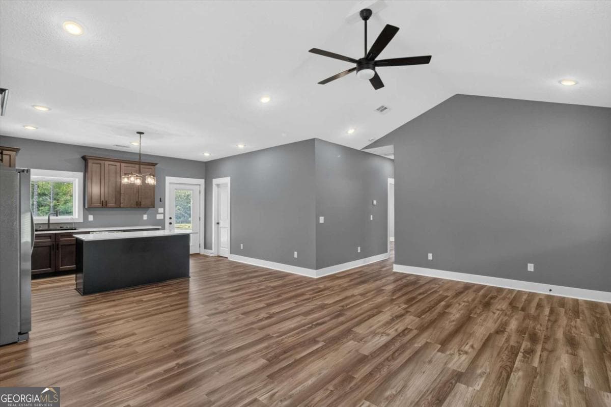 2 bedroom, 2 bathroom, 1,200 sq ft single family residence for sale at 660 Old Manassas Foy Road, Register, GA 30452 — photo 8