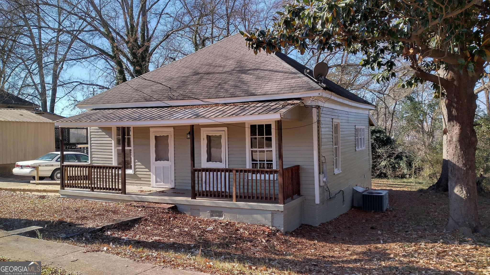 3 bedroom, 1 bathroom, 1,338 sq ft single family residence for sale at 1308 Park Avenue, Lagrange, GA 30240 — photo 3