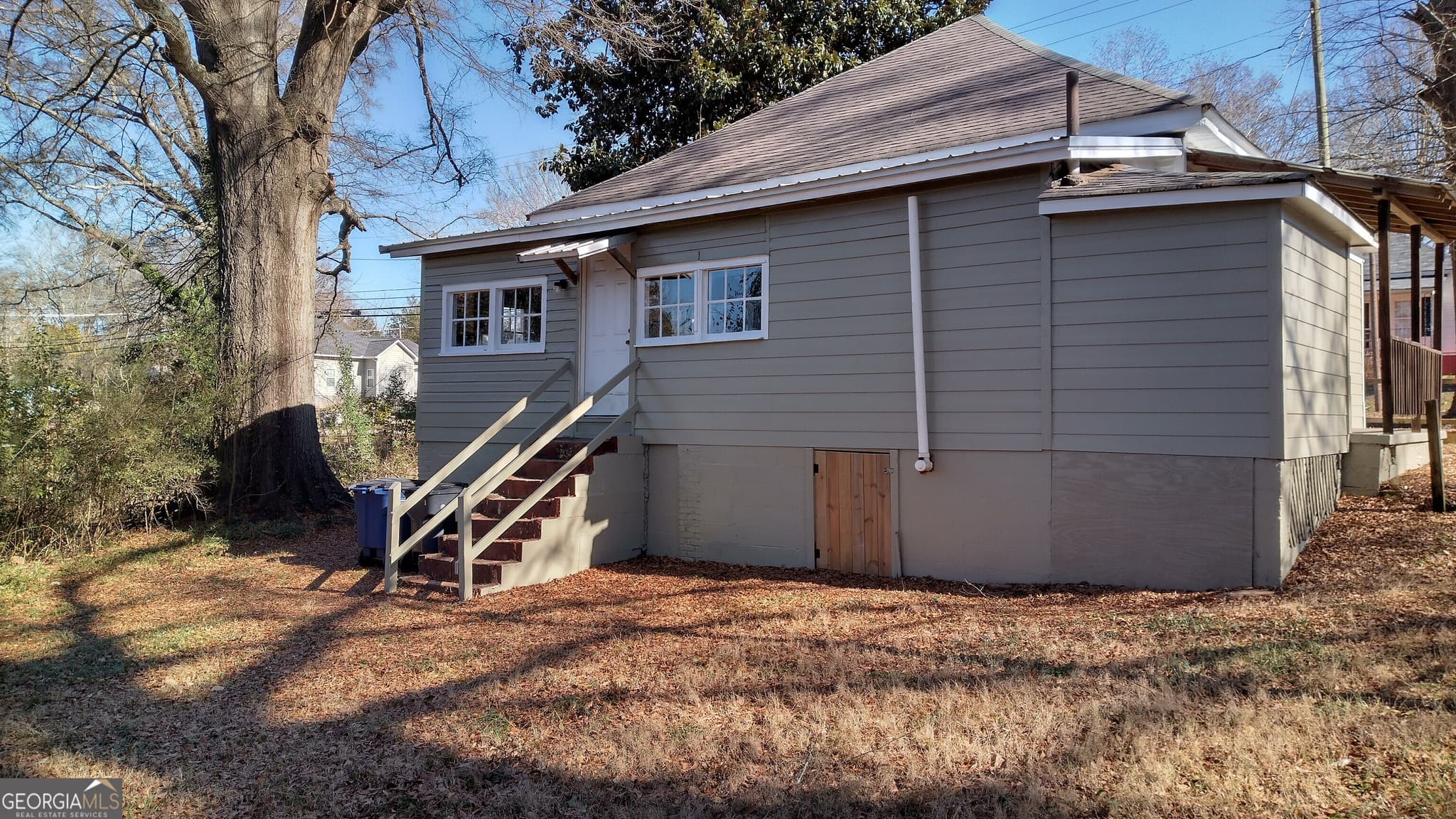 3 bedroom, 1 bathroom, 1,338 sq ft single family residence for sale at 1308 Park Avenue, Lagrange, GA 30240 — photo 4