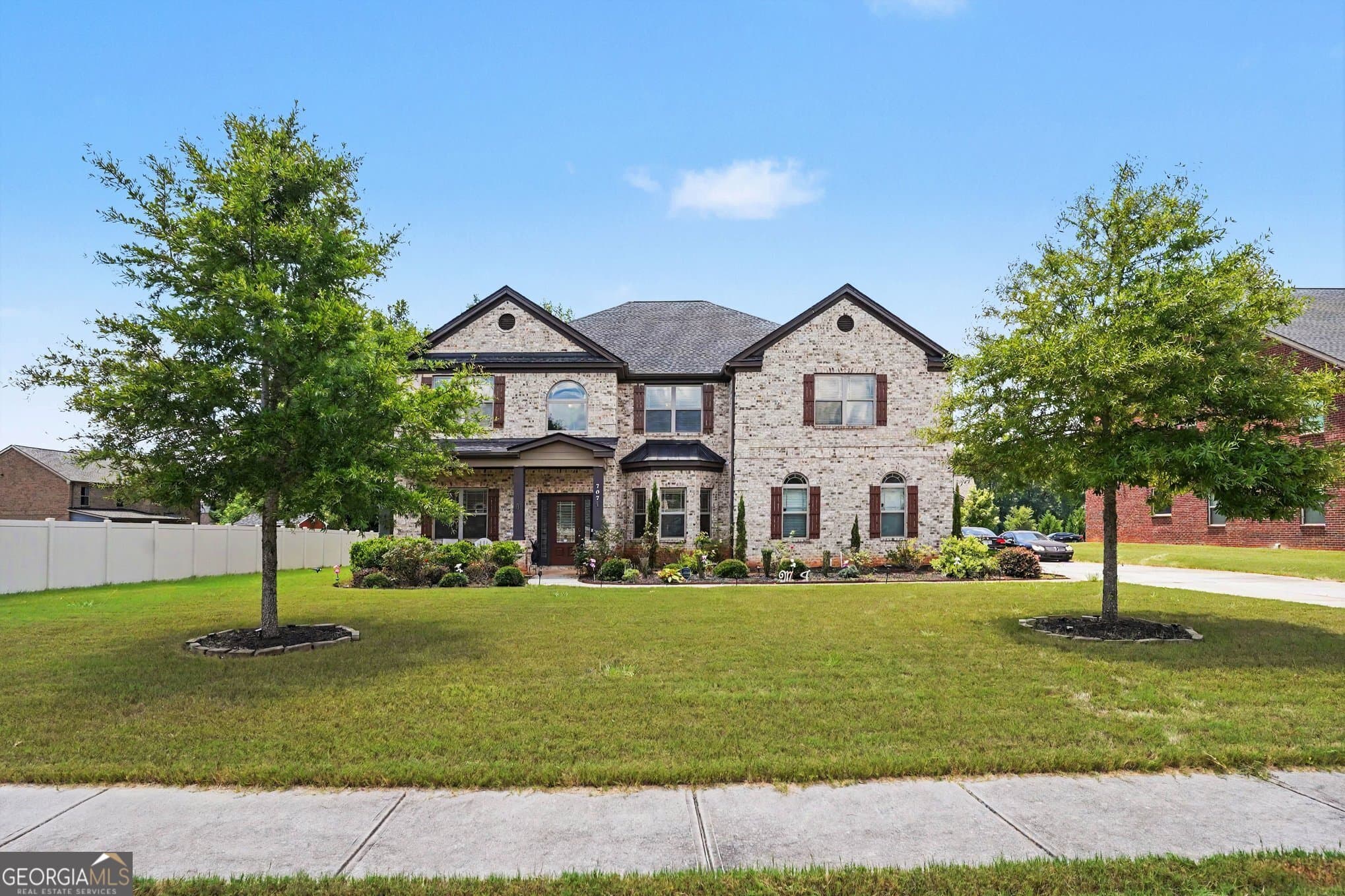 5 bedroom, 4 bathroom, 4,259 sq ft single family residence for sale at 707 Corsica Lane, Stockbridge, GA 30281 — photo 2