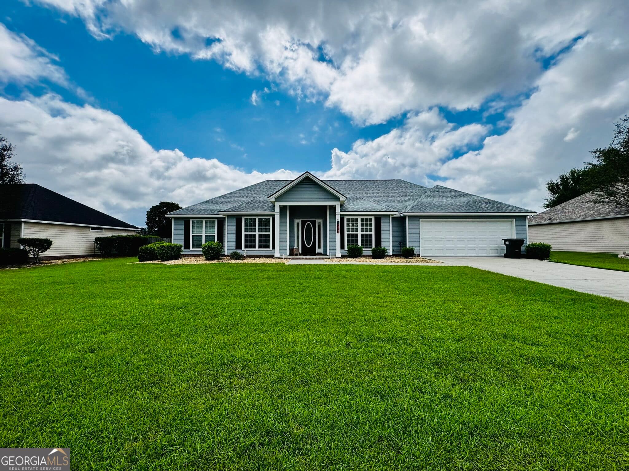 4 bedroom, 2 bathroom single family residence under contract at 4159 Conway Circle, Valdosta, GA 31605