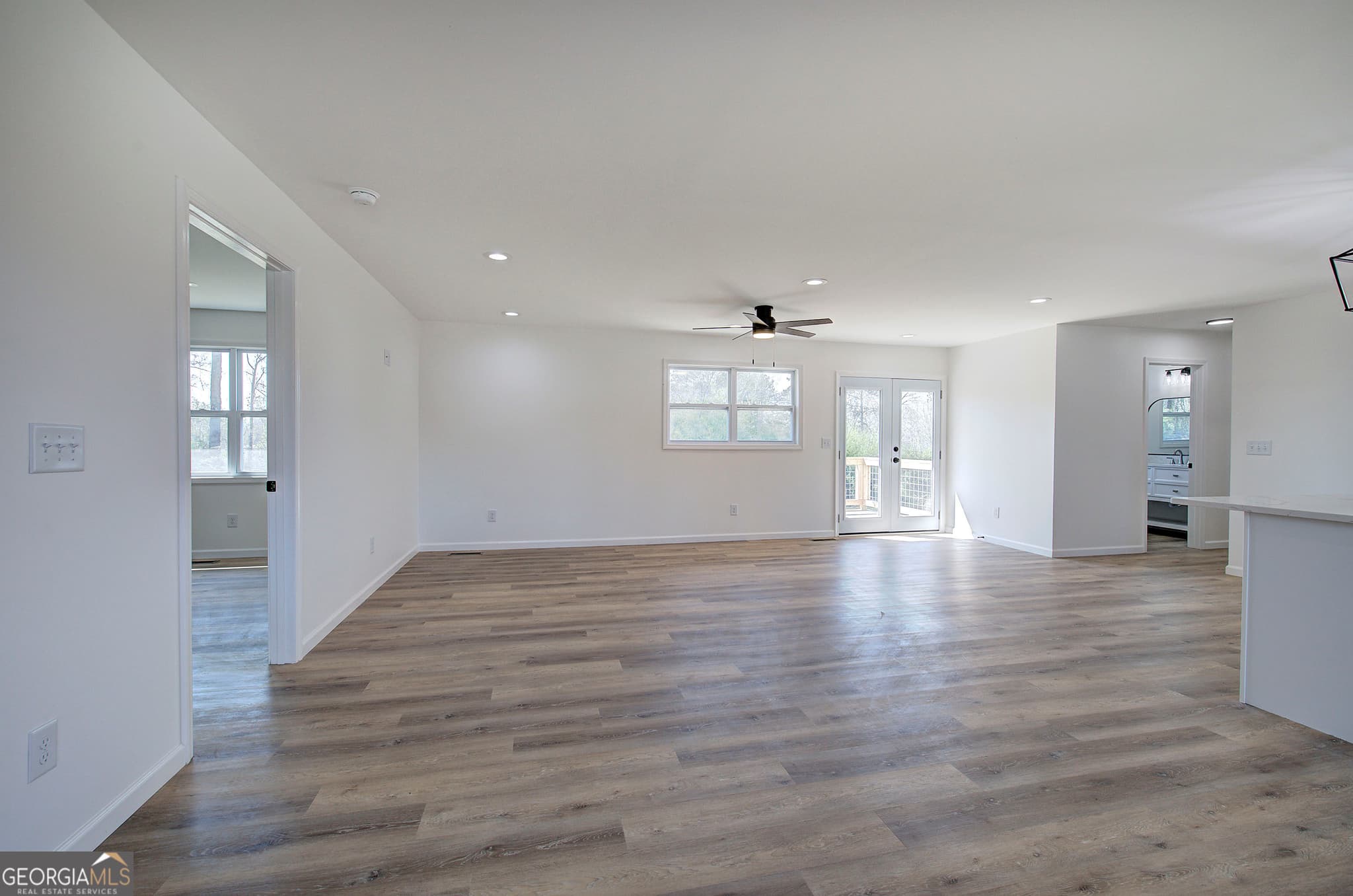 3 bedroom, 2 bathroom, 1,872 sq ft single family residence for rent at 516 Baxter Road, Calhoun, GA 30701 for $2,400 a month — photo 6