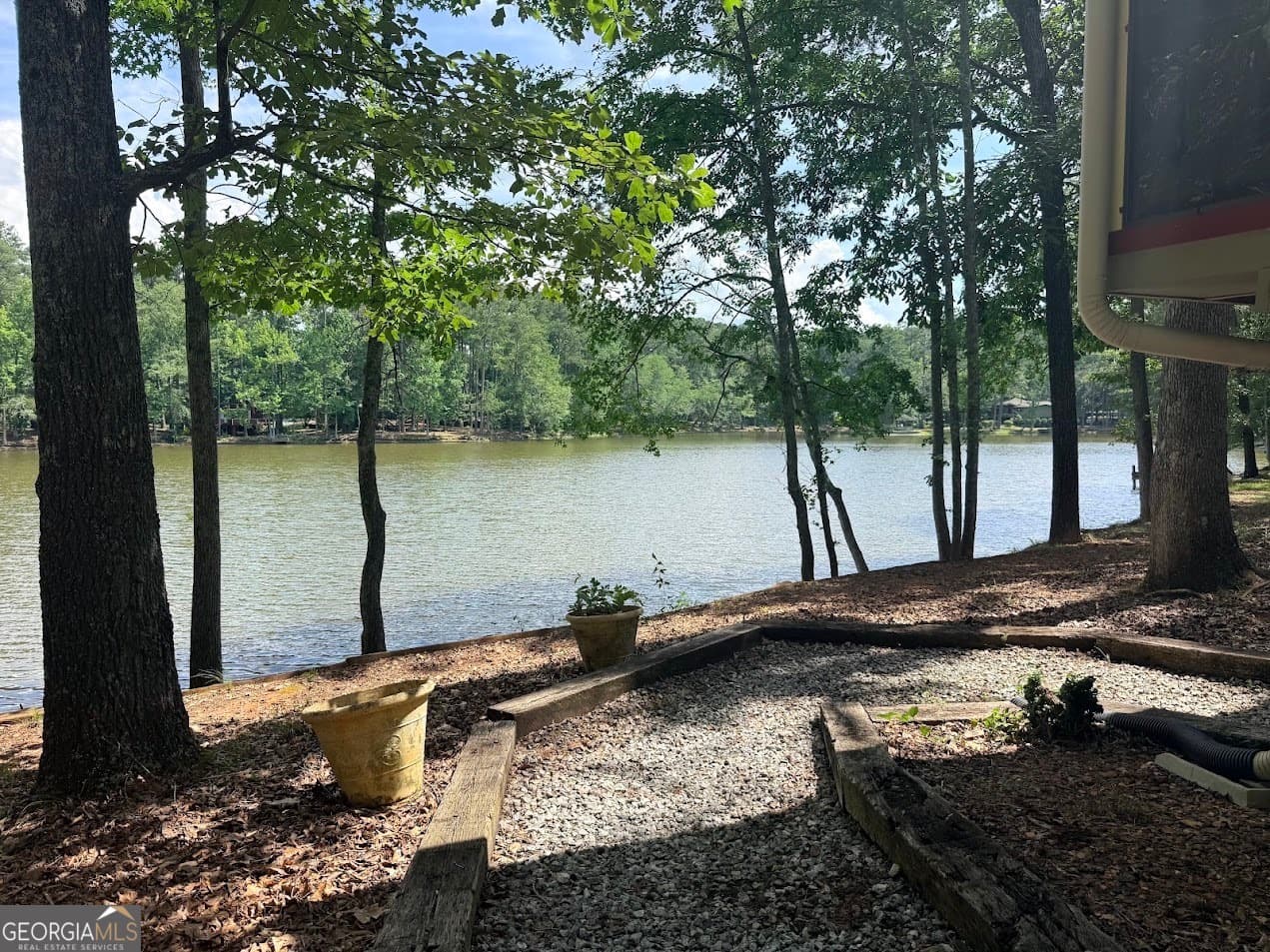 3 bedroom, 2 bathroom, 1,104 sq ft cabin,single family residence for sale at 8 St. Moritz Drive, Pine Mountain, GA 31822 — photo 7