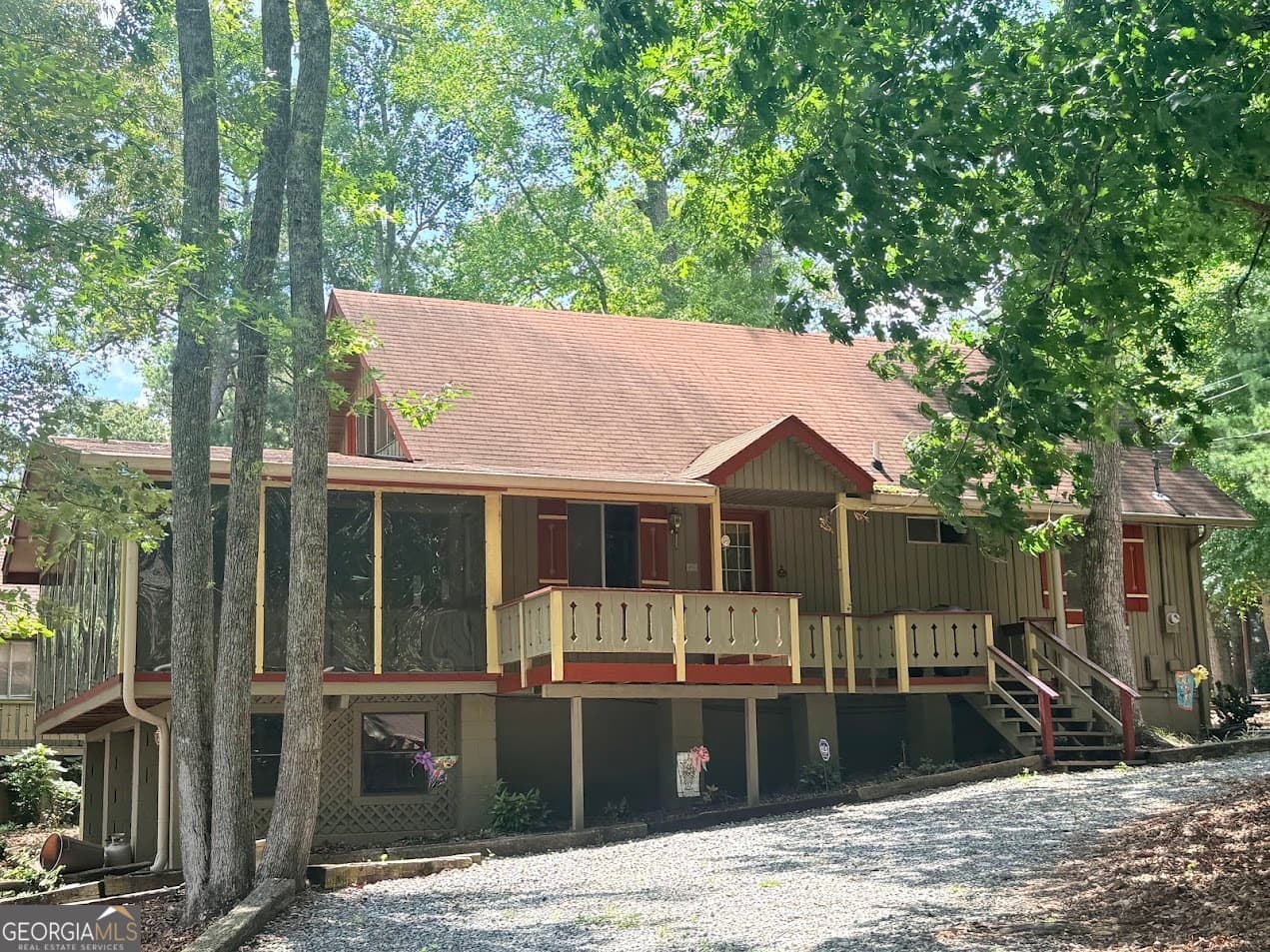 3 bedroom, 2 bathroom, 1,104 sq ft cabin,single family residence for sale at 8 St. Moritz Drive, Pine Mountain, GA 31822 — photo 5