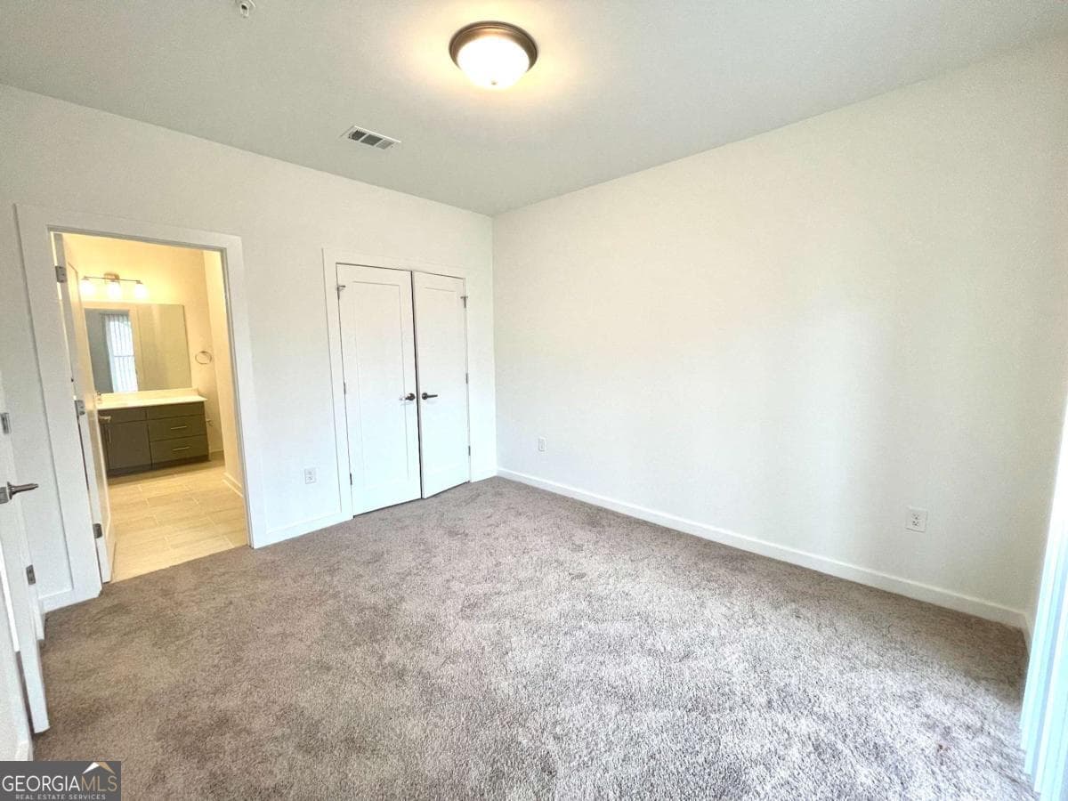 1 bedroom, 1 bathroom, 657 sq ft condominium for sale at 525 Parkway Drive 313, Atlanta, GA 30308 — photo 8