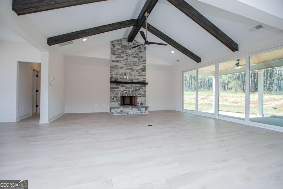 5 bedroom, 4 bathroom, 3,859 sq ft single family residence for sale at 103 Red Oak Lane, Carrollton, GA 30116 — photo 6