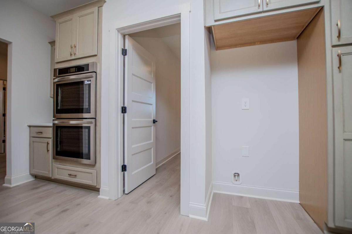 5 bedroom, 4 bathroom, 3,859 sq ft single family residence for sale at 103 Red Oak Lane, Carrollton, GA 30116 — photo 10