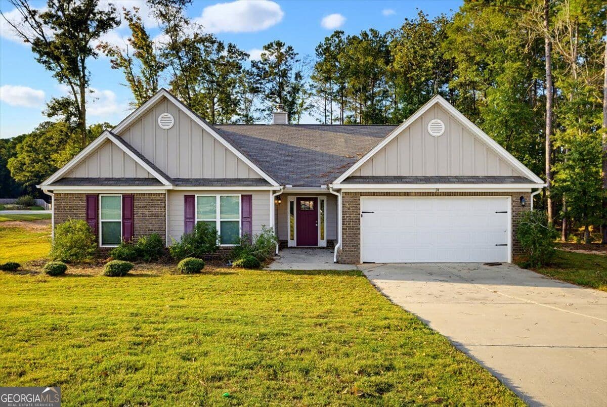 4 bedroom, 2.5 bathroom, 2,308 sq ft single family residence for sale at 24 Windrow Trail, Statham, GA 30666