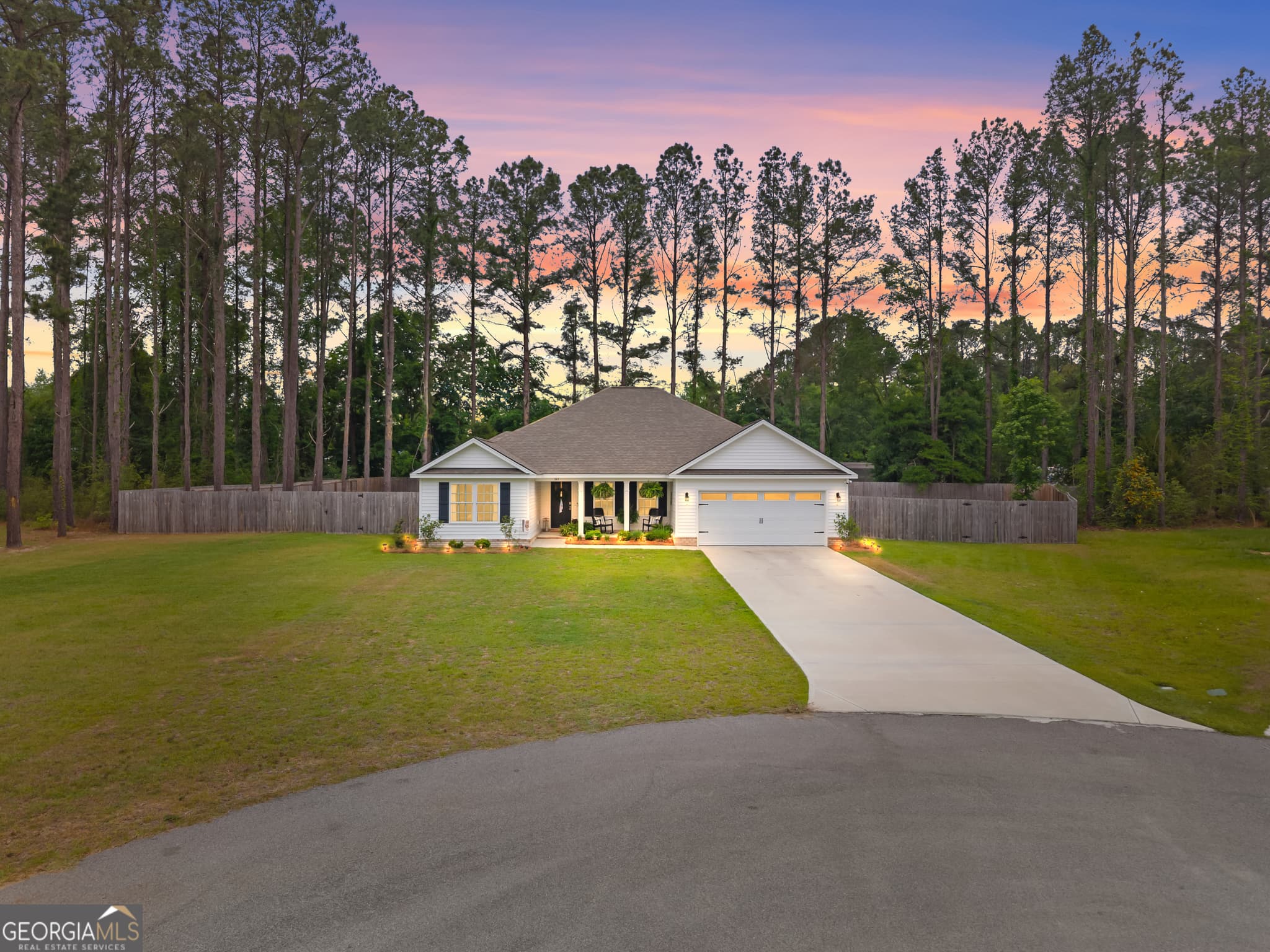 4 bedroom, 2 bathroom, 1,938 sq ft single family residence for sale at 343 Tallulah Bend, Ellabell, GA 31308 — photo 2
