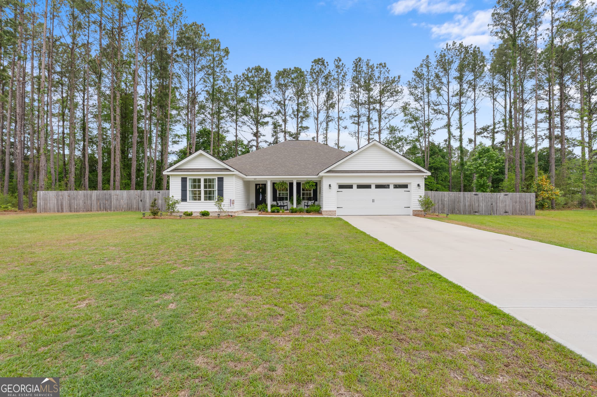4 bedroom, 2 bathroom, 1,938 sq ft single family residence for sale at 343 Tallulah Bend, Ellabell, GA 31308 — photo 1 of 31