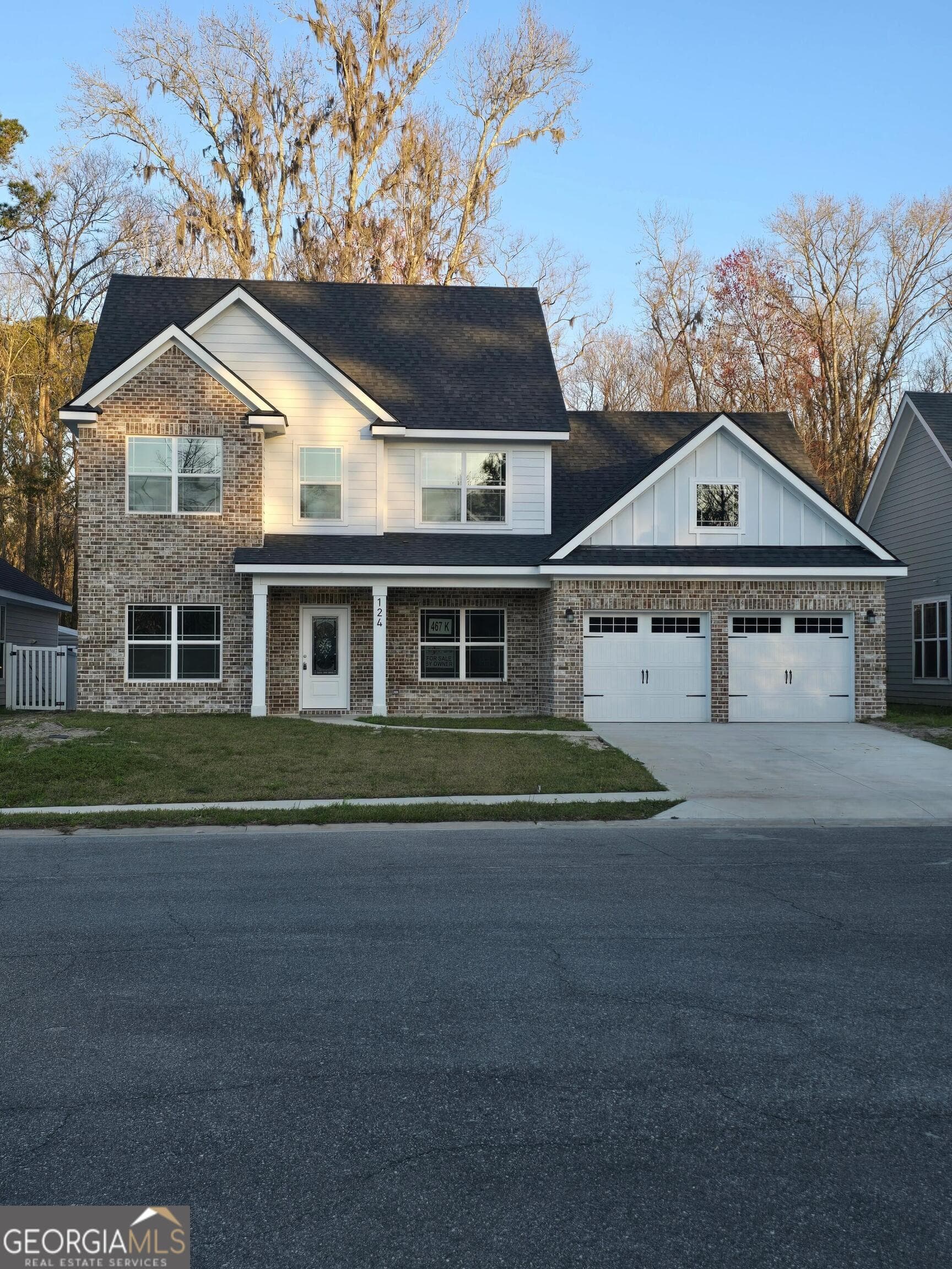 4 bedroom, 3 bathroom, 2,800 sq ft single family residence for sale at 124 John Eady Court, Savannah, GA 31405