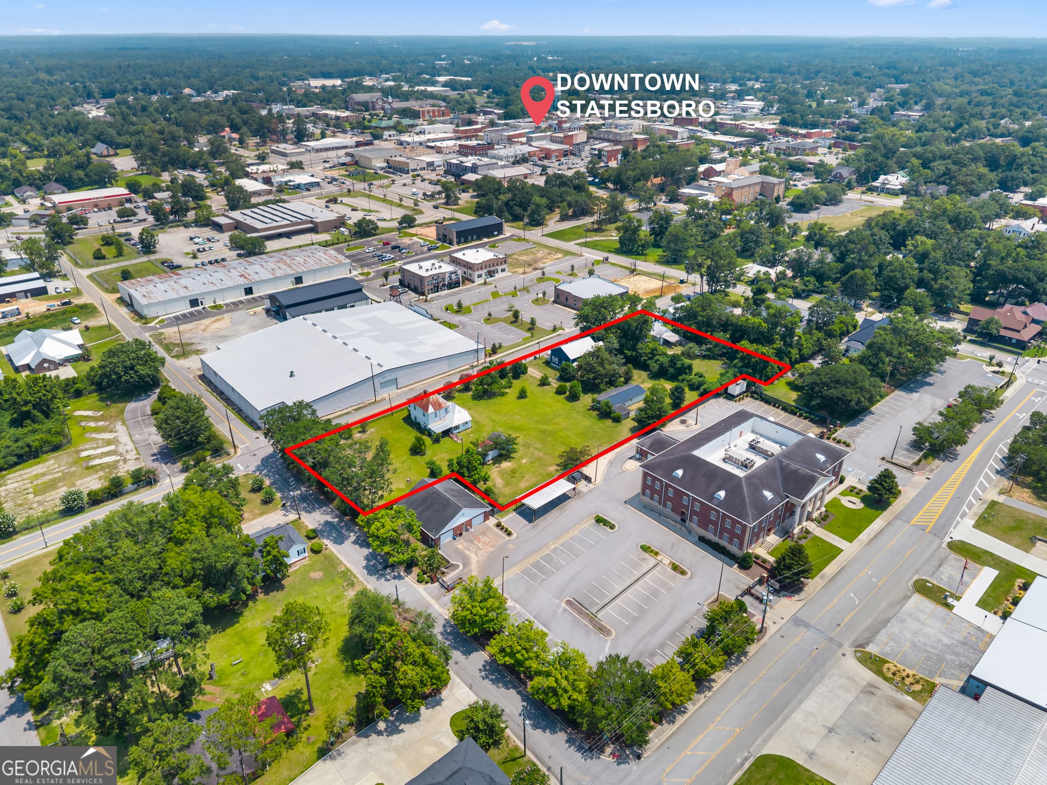 4 bedroom, 3 bathroom, 2,202 sq ft mixed use sold at 110 A-C Bulloch Street, Statesboro, GA 30460