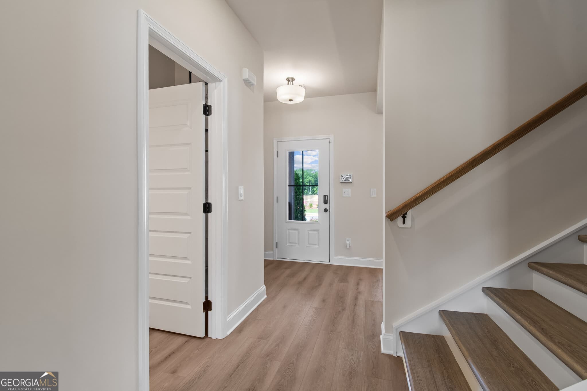 4 bedroom, 2.5 bathroom, 2,250 sq ft single family residence for sale at 99 Avian Way, Auburn, GA 30011 — photo 5