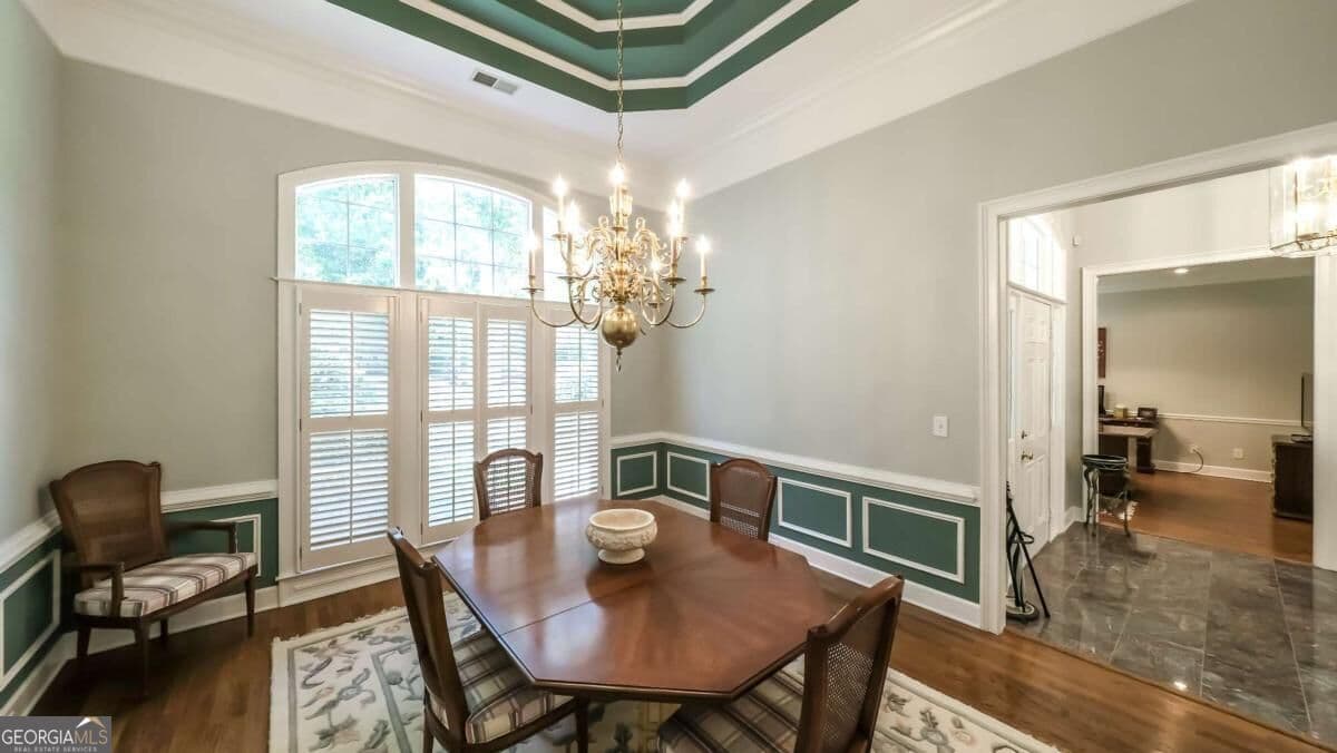 4 bedroom, 4.5 bathroom, 5,293 sq ft single family residence for sale at 320 Laurel Lakes Drive, Carrollton, GA 30116 — photo 8