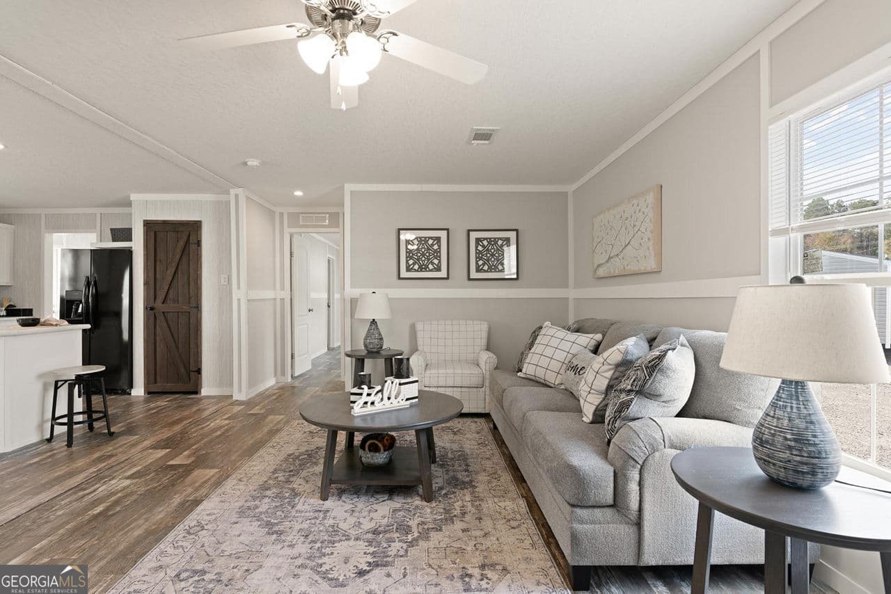 3 bedroom, 2 bathroom, 1,568 sq ft single family residence for sale at 68 McLean Road, Lumber City, GA 31549 — photo 7