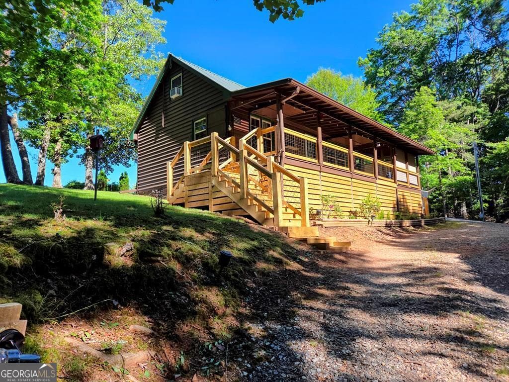 2 bedroom, 1 bathroom, 1,024 sq ft cabin,single family residence sold at 854 Rizzitello Lane, Blairsville, GA 30512