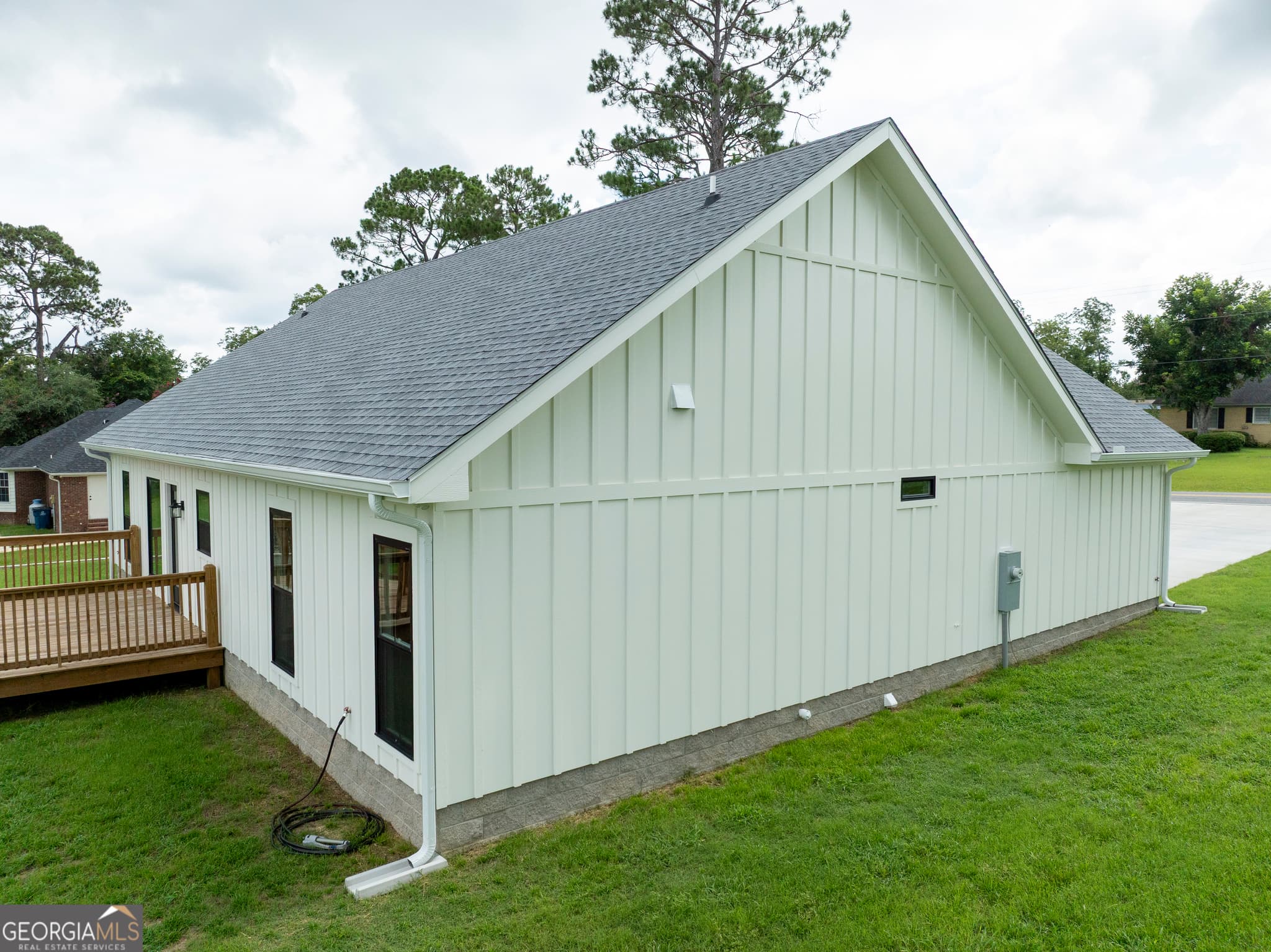 3 bedroom, 2 bathroom, 1,416 sq ft single family residence for sale at 713B Clyde Boulevard, Vidalia, GA 30474 — photo 8