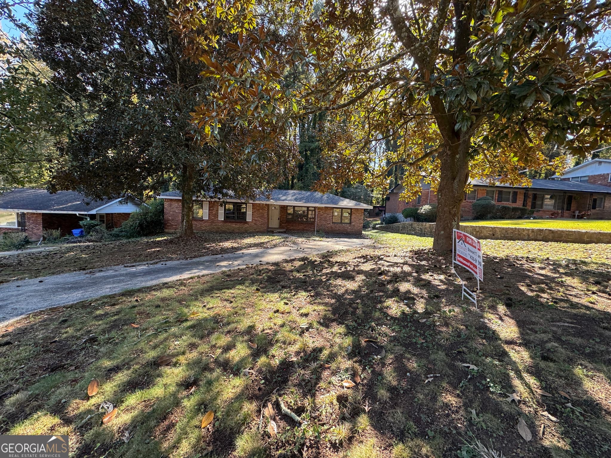 3 bedroom, 1 bathroom, 1,640 sq ft single family residence for sale at 3598 Ingledale Drive, Atlanta, GA 30331 — photo 3
