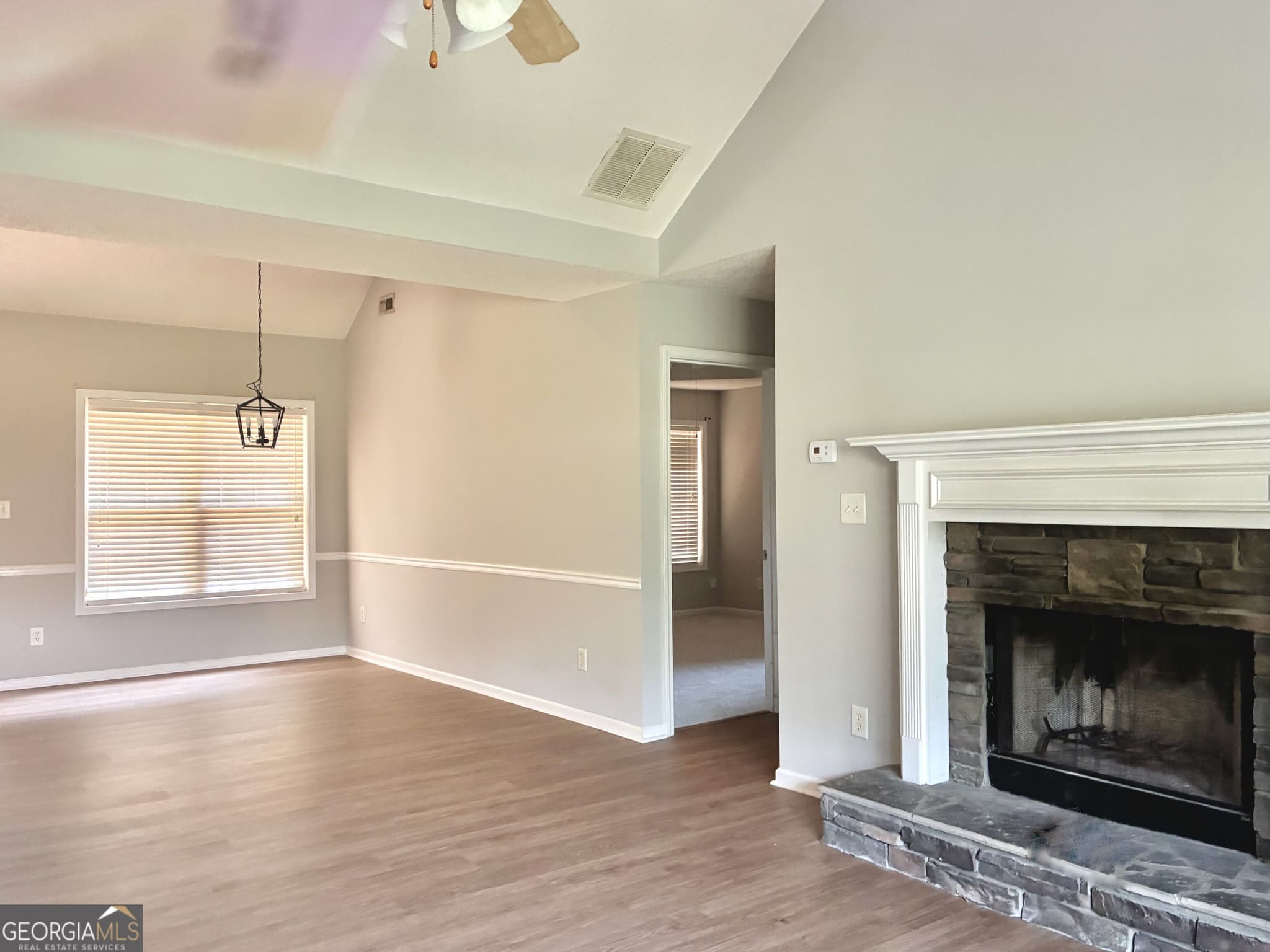 3 bedroom, 2 bathroom, 1,507 sq ft single family residence for sale at 180 Hidden Brook Trail, Newnan, GA 30265 — photo 3