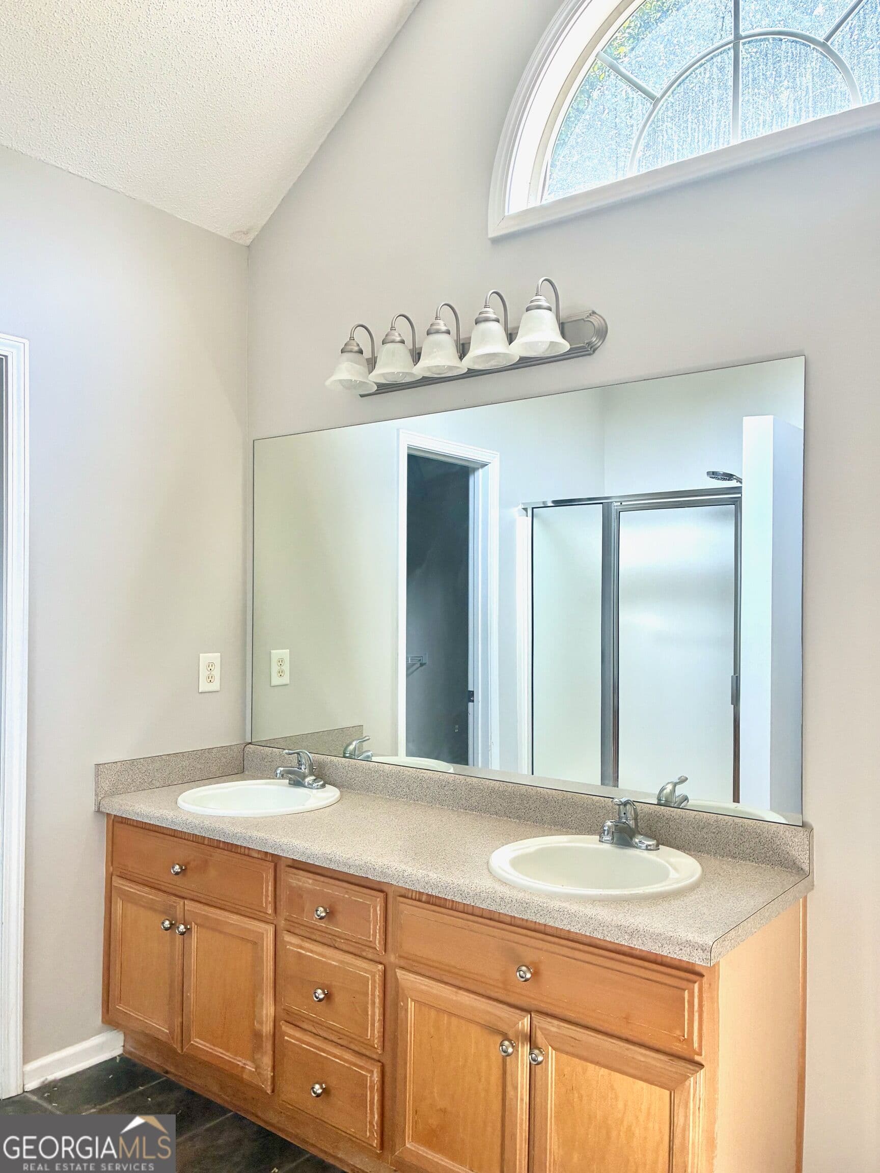 3 bedroom, 2 bathroom, 1,507 sq ft single family residence for sale at 180 Hidden Brook Trail, Newnan, GA 30265 — photo 9