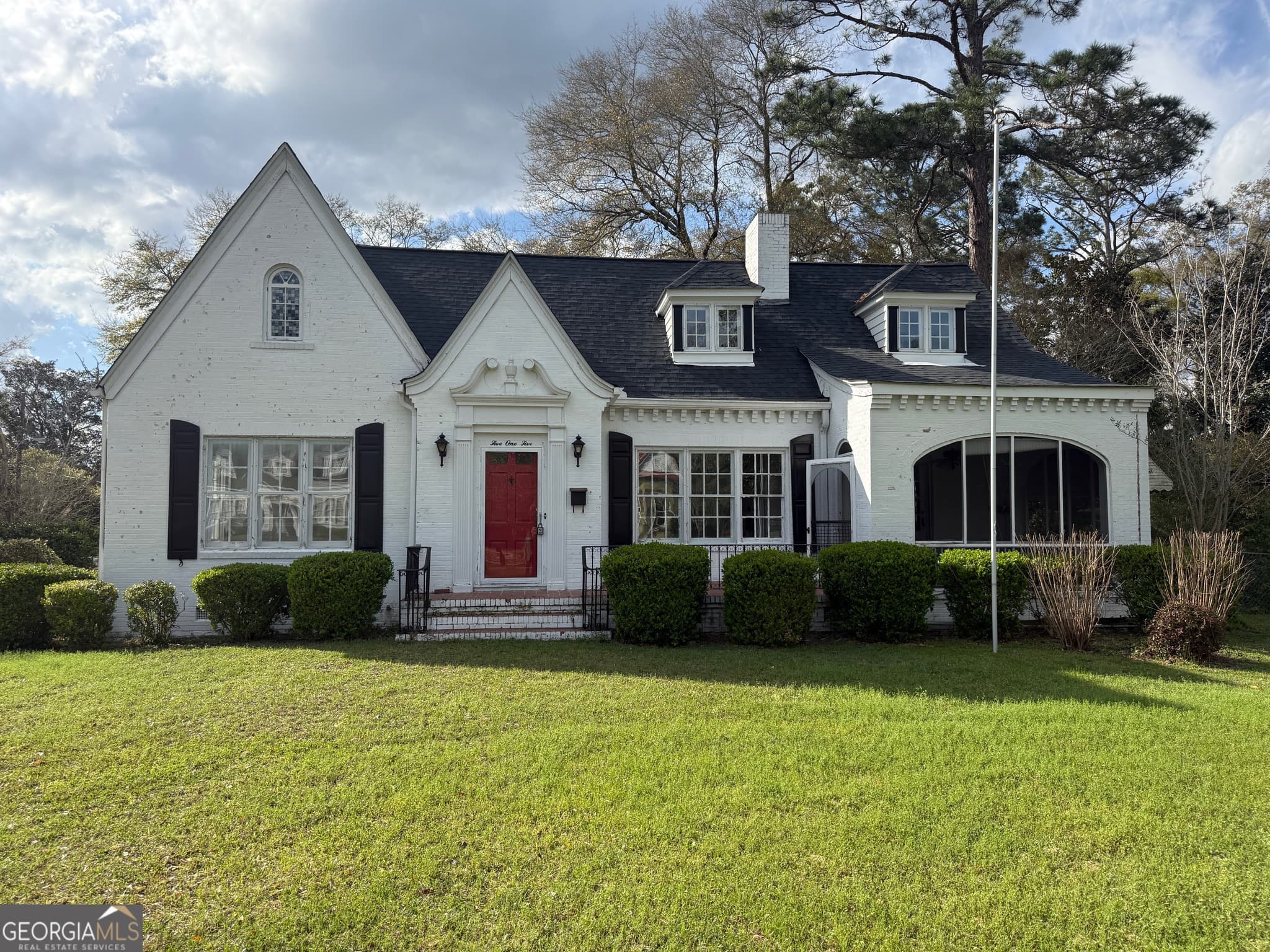 4 bedroom, 3.5 bathroom, 1,988 sq ft single family residence for sale at 515 Engram Street, Montezuma, GA 31063 — photo 2