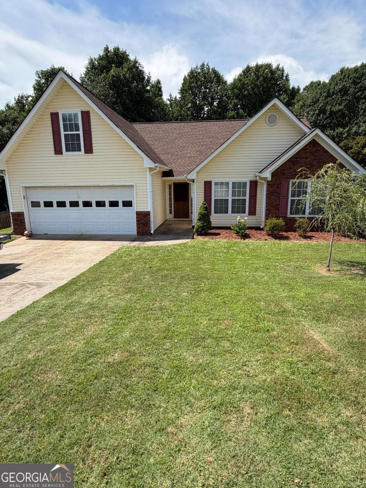 3 bedroom, 2 bathroom single family residence for sale at 6379 Magnetic Point 134, Flowery Branch, GA 30542