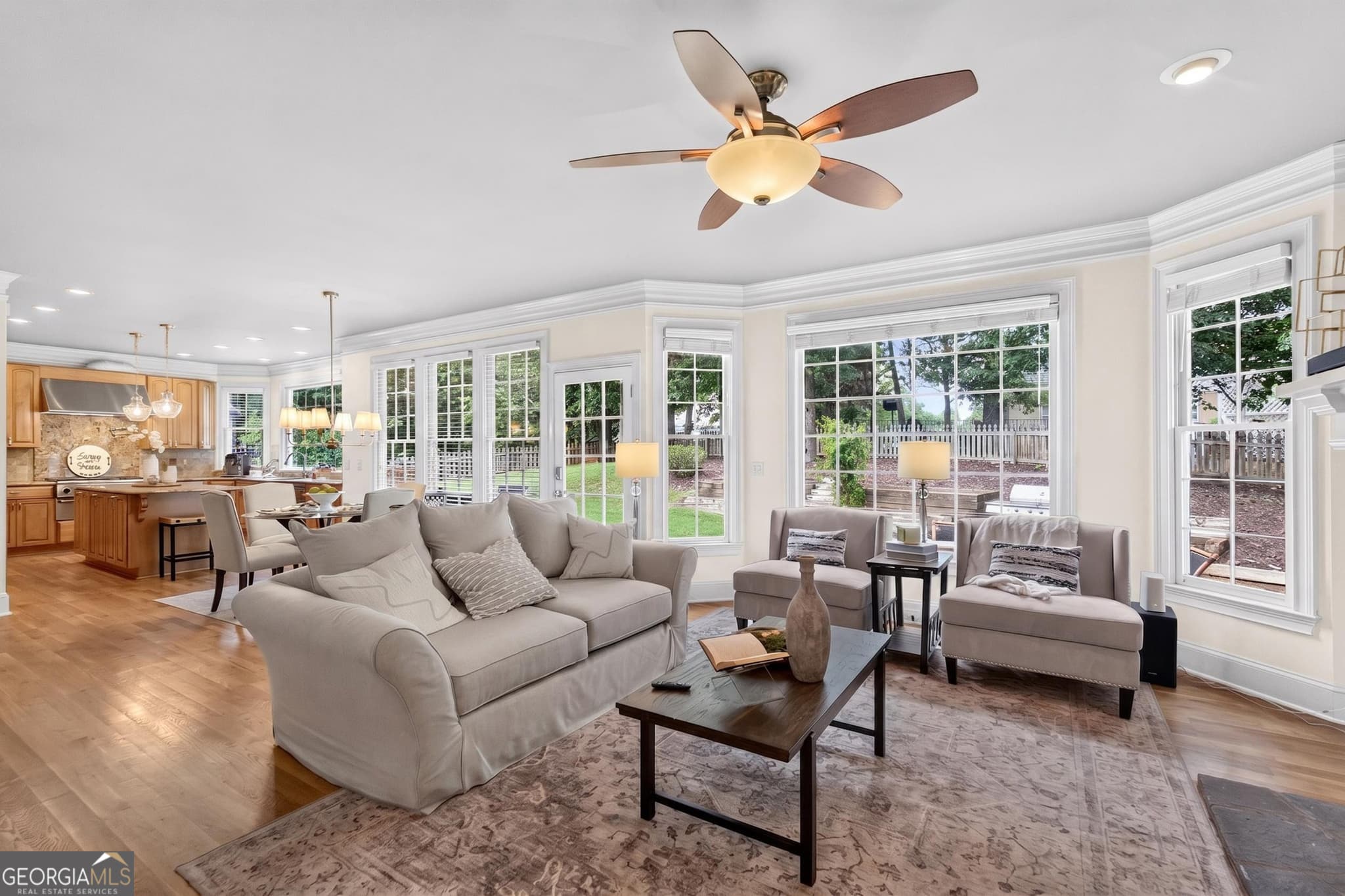 6 bedroom, 4.5 bathroom, 4,800 sq ft single family residence for sale at 5490 Hampstead Way, Johns Creek, GA 30097 — photo 7