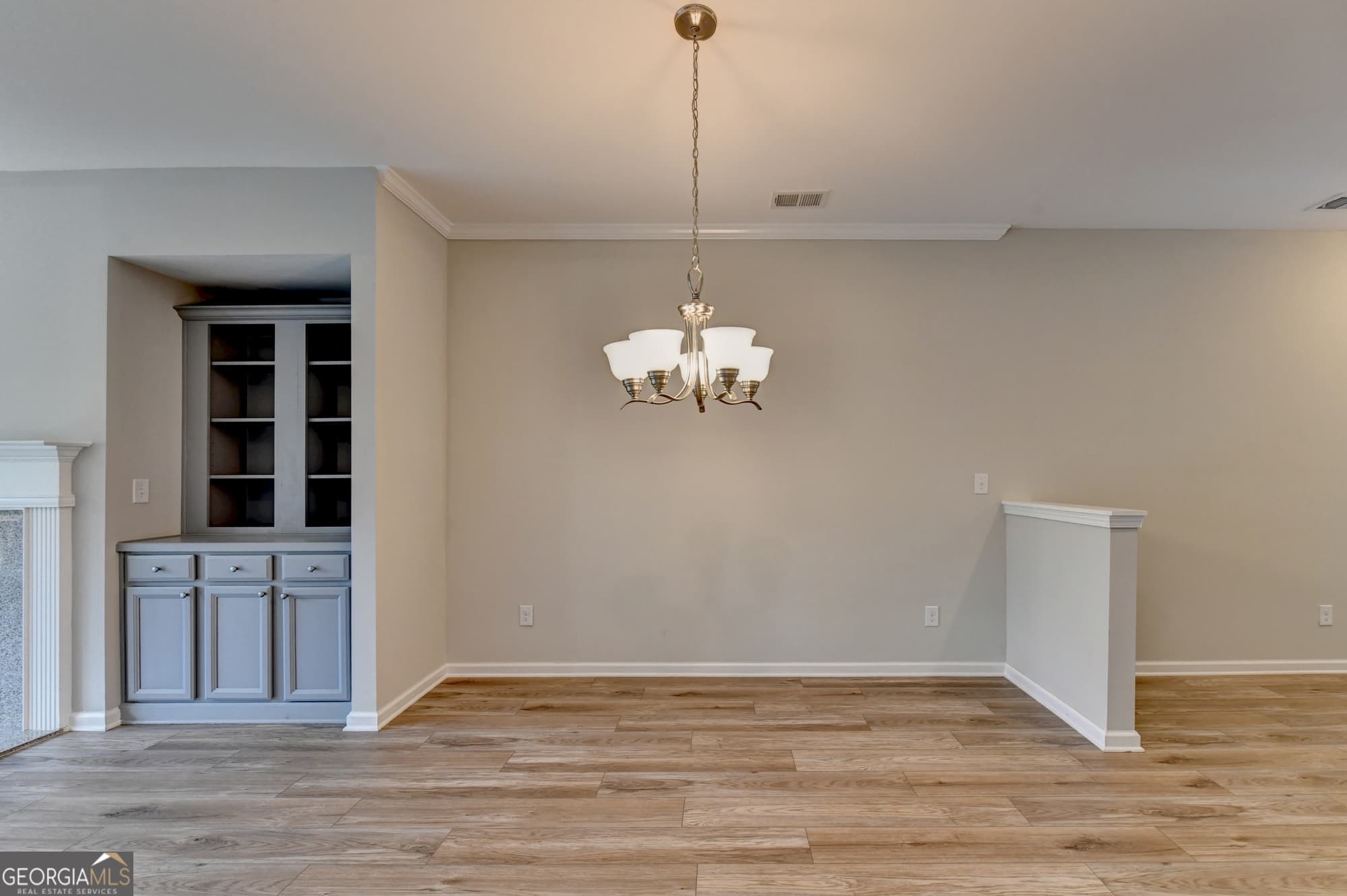 4 bedroom, 3.5 bathroom, 2,760 sq ft townhouse for sale at 1246 Foxcroft Lane, Cumming, GA 30041 — photo 3